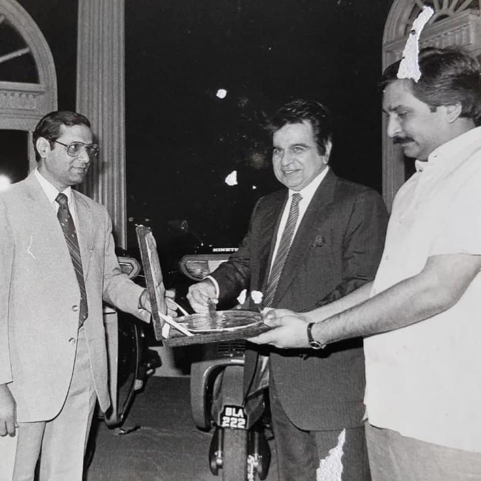 The Iconic Moment: Dilip Kumar Delivered the First Kinetic Scooter in 1986