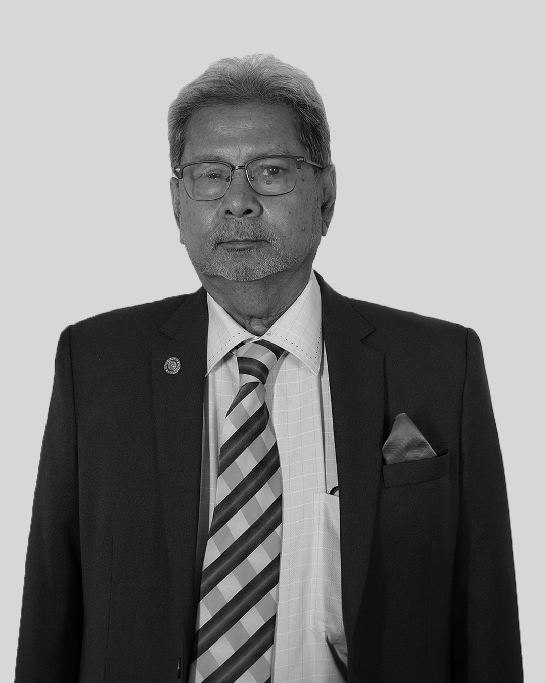 (Non-Executive Independent Director) DIN: 00049838 Mr. Jinendra Hirachand Munot, with 40+ years of experience in mechanical engineering, offers strategic insight as Director at Kinetic Engineering Ltd.