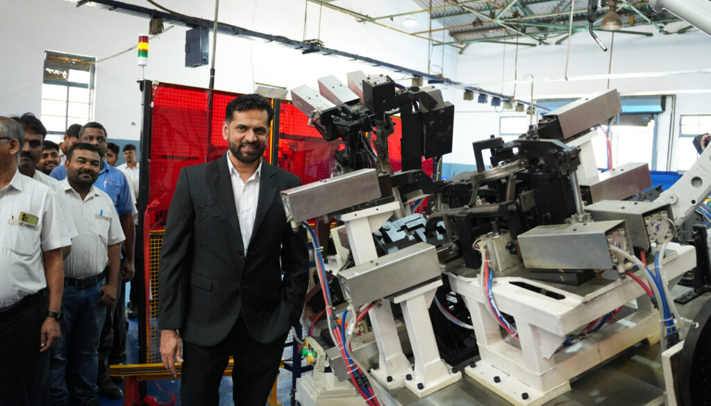 Ajinkya Firodia inaugurating Kinetic Engineering’s fully automated Robotic Chassis Line for DX and ZX electric scooters at Ahilya Nagar, Maharashtra.