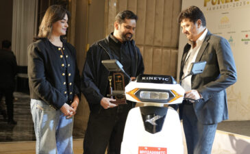 Kinetic DX honoured at Iconic Punekar Awards 2025 in Pune