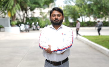Surojit Bagh of Kinetic EV recognized for operational excellence, leading technical support, warranty operations, dealer training, and customer service.