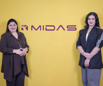 Arzoo Alamin at MIDAS School of Entrepreneurship during an entrepreneurship podcast